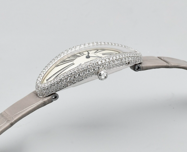 CARTIER ELONGATED BATHTUB REF: WJBA0007 WHITE GOLD AND DIAMONDS FULL SET